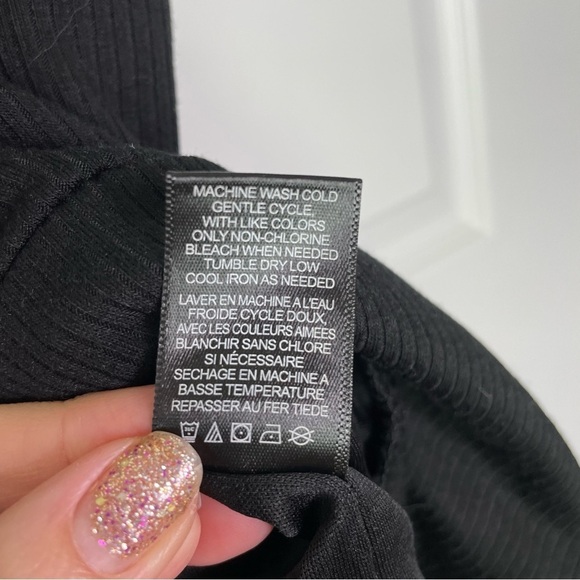 New AFRM Mooni Ribbed Double V-neck Sleeveless Bodysuit In Black Size Small - Picture 8 of 11